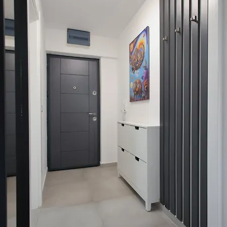 Apartment Sneg